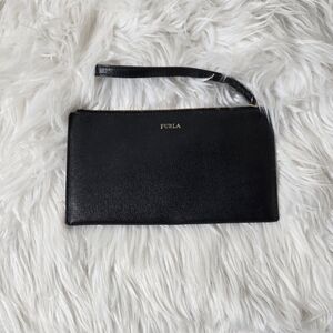 Furla Sleek Black Leather Wristlet